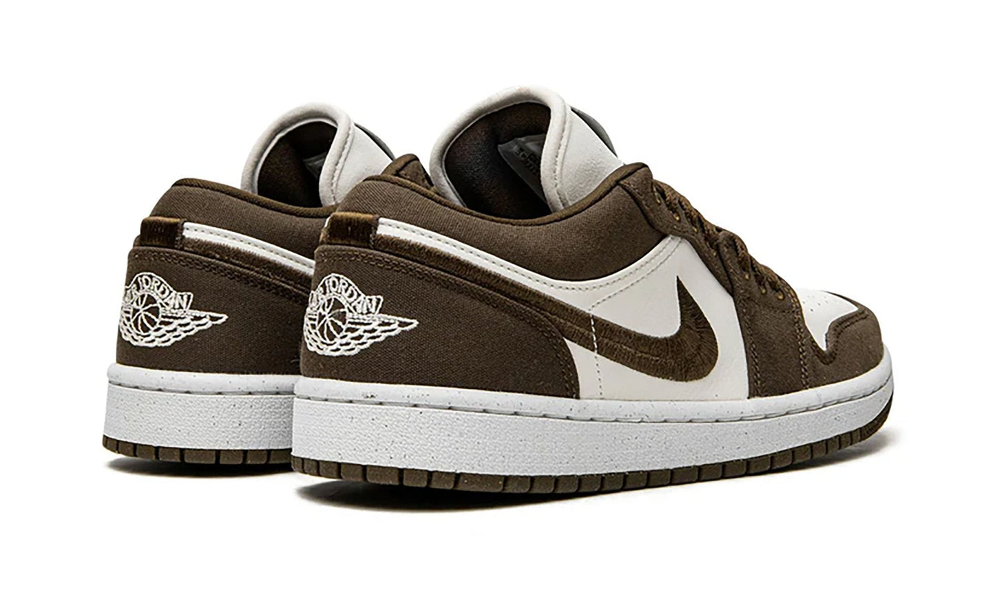 Jordan 1 Low SE Light Olive (W)
