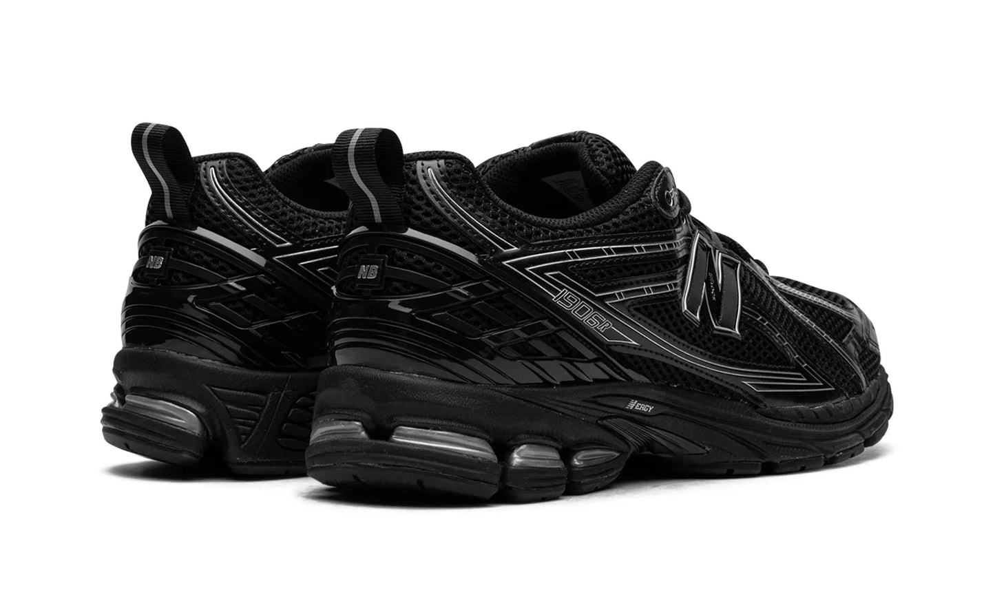 New Balance 1906R Black Grey