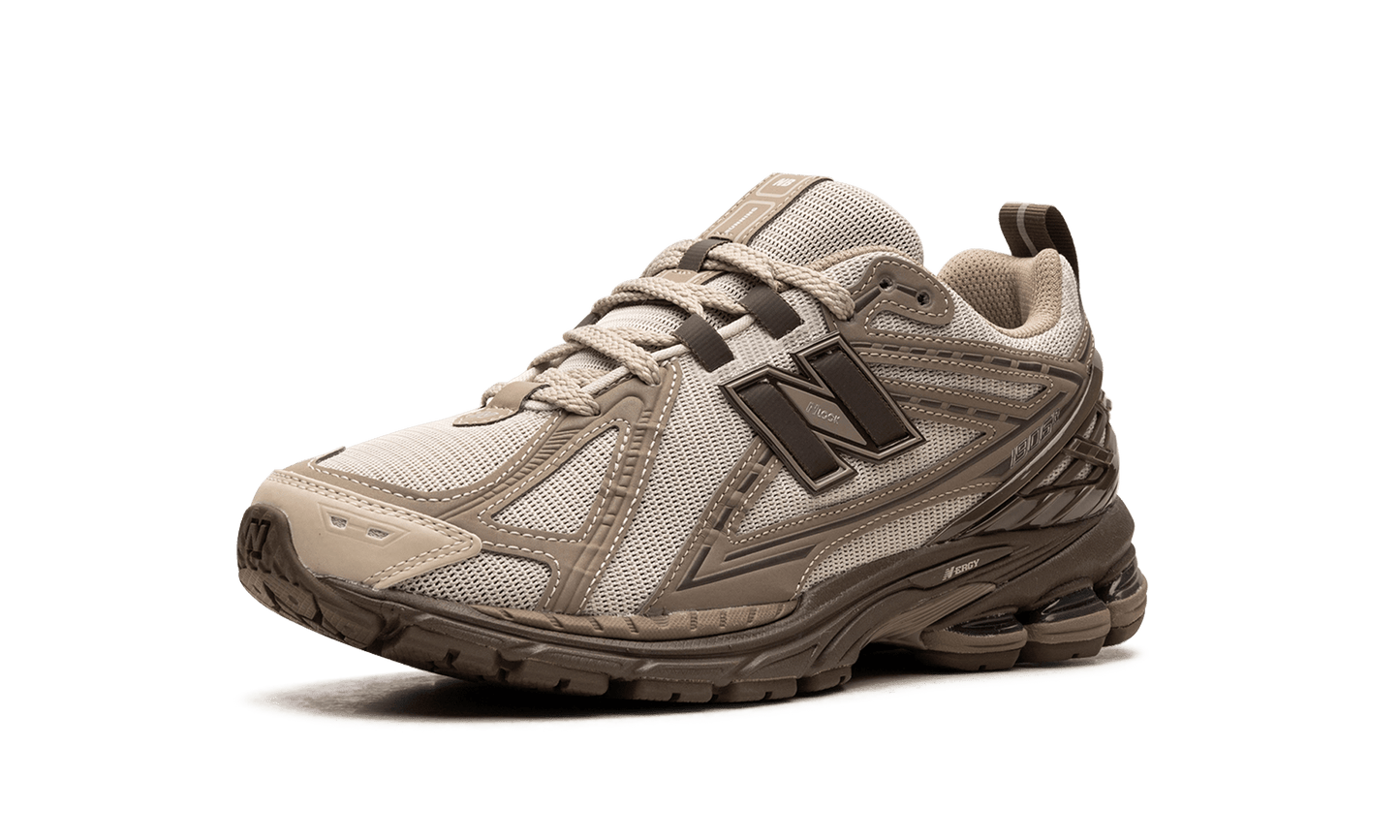 New Balance 1906R Driftwood Dark Mushroom