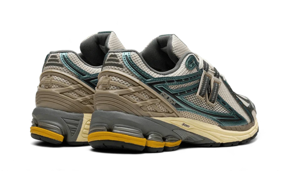 New Balance 1906R Metallic Teal