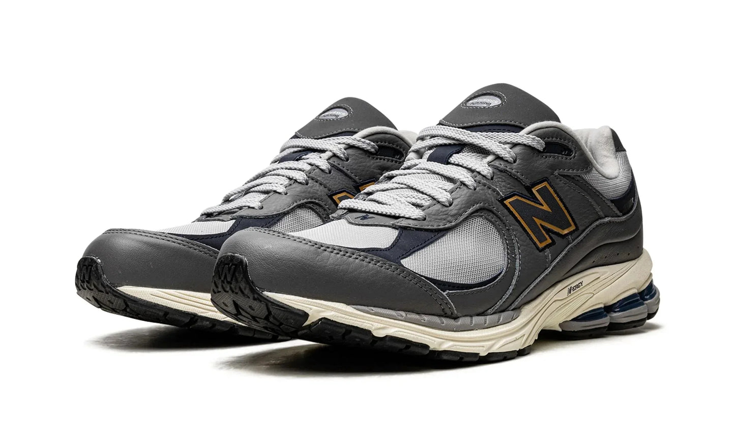 New Balance 2002R Castlerock