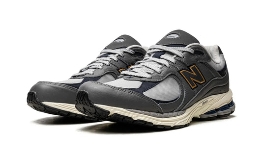 New Balance 2002R Castlerock