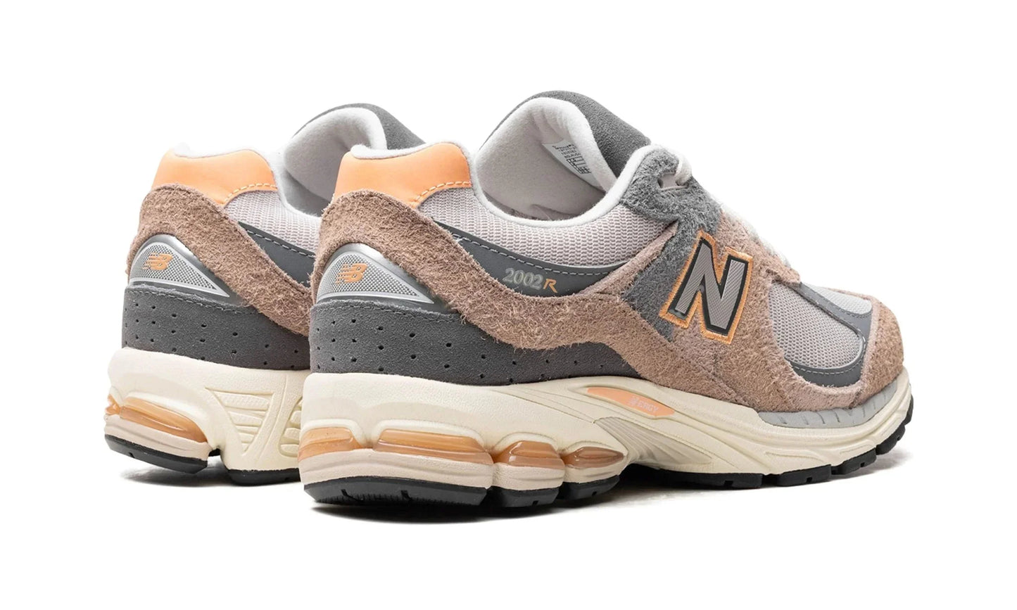 New Balance 2002R Mushroom Hazy Peach