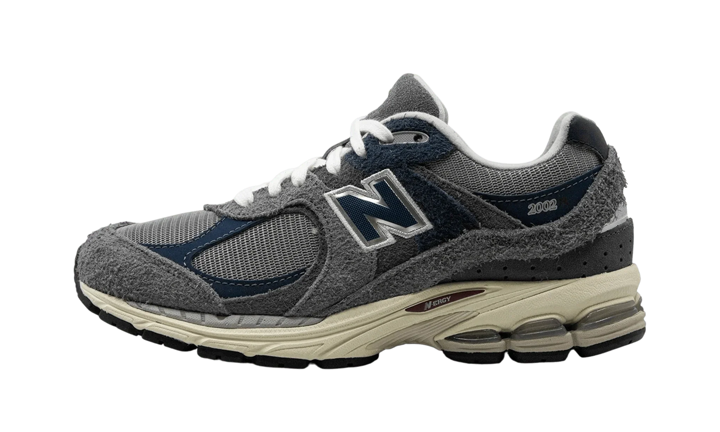New Balance 2002R Navy Castlerock