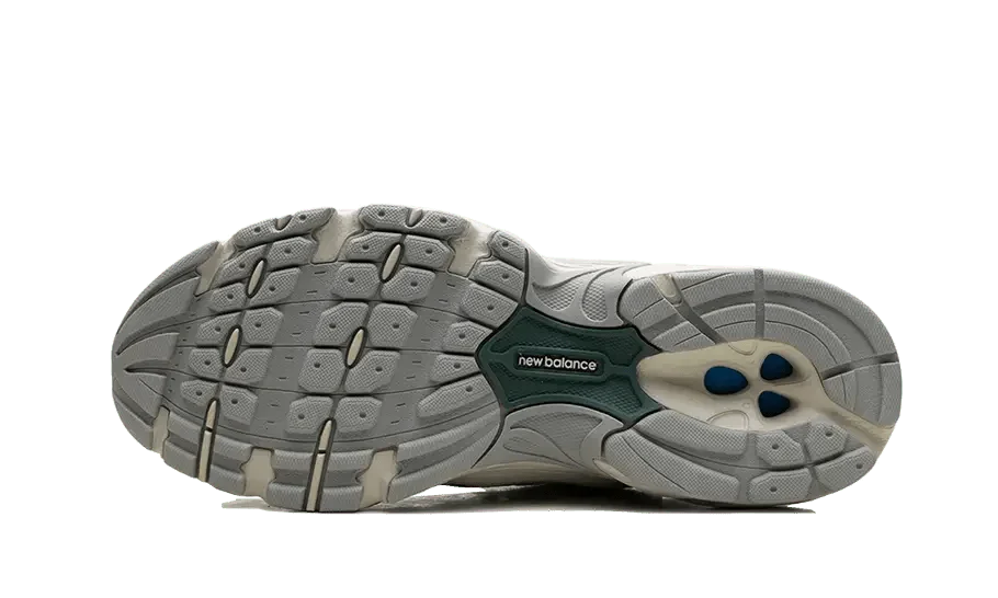 New Balance 530 Beige Green