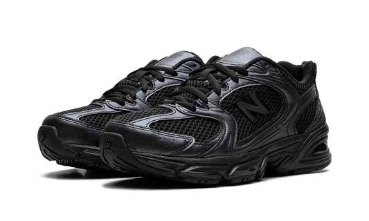 New Balance 530 Triple Black