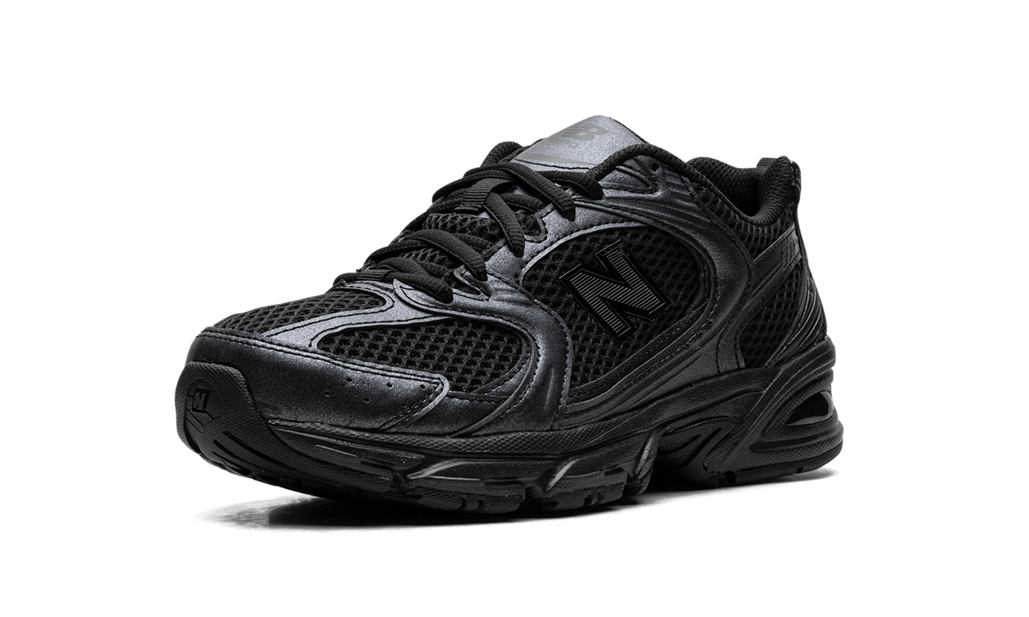 New Balance 530 Triple Black