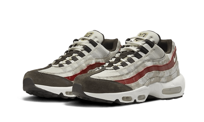 Nike Air Max 95 SE Social FC