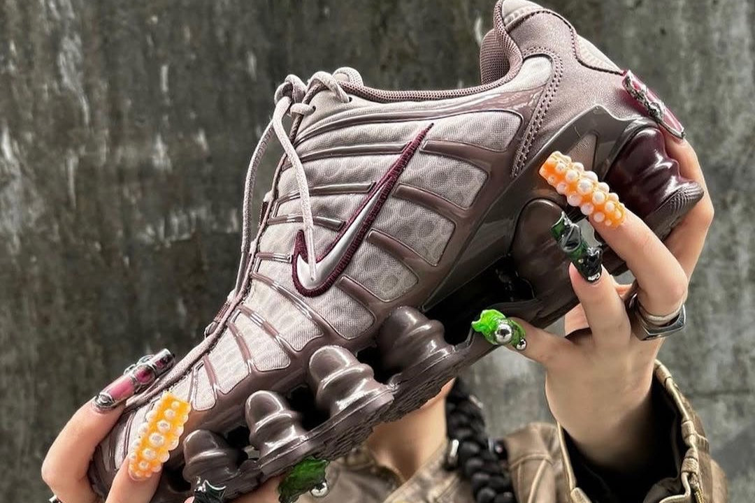 Nike Shox TL Pumice Night Maroon