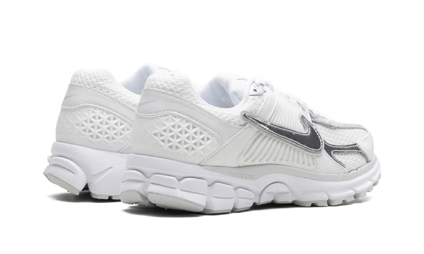 Nike Zoom Vomero 5 Chrome Toe