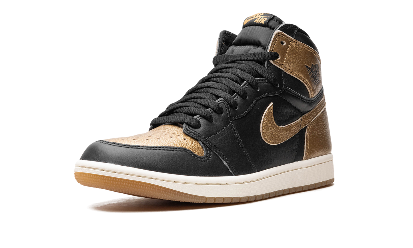 Air Jordan 1 Retro High OG Black Metallic Gold