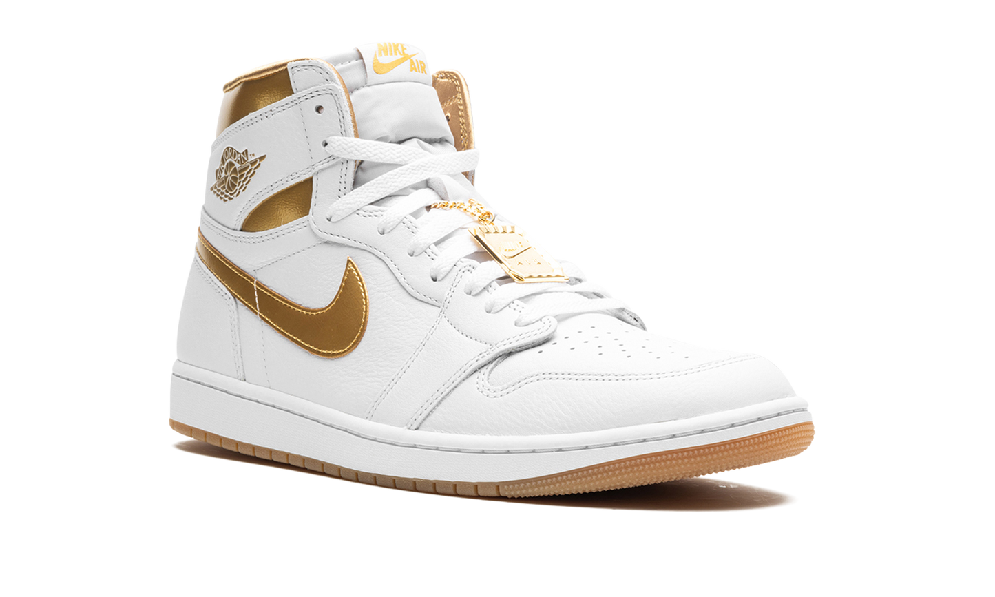 Air Jordan 1 Retro High OG Metallic Gold