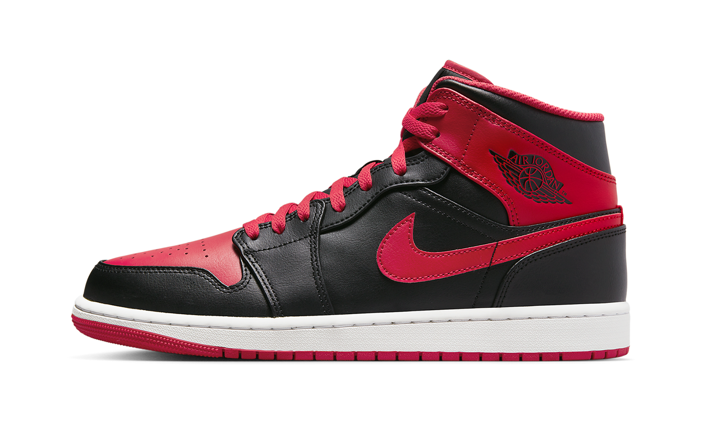 Air Jordan 1 Mid Alternate Bred (2022)