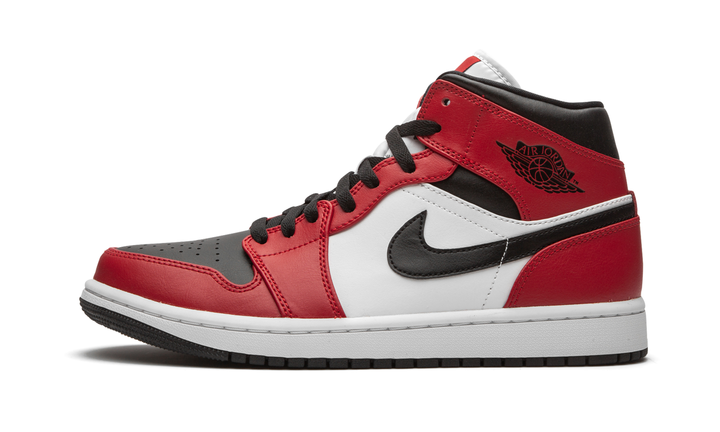 Air Jordan 1 Mid Chicago Toe