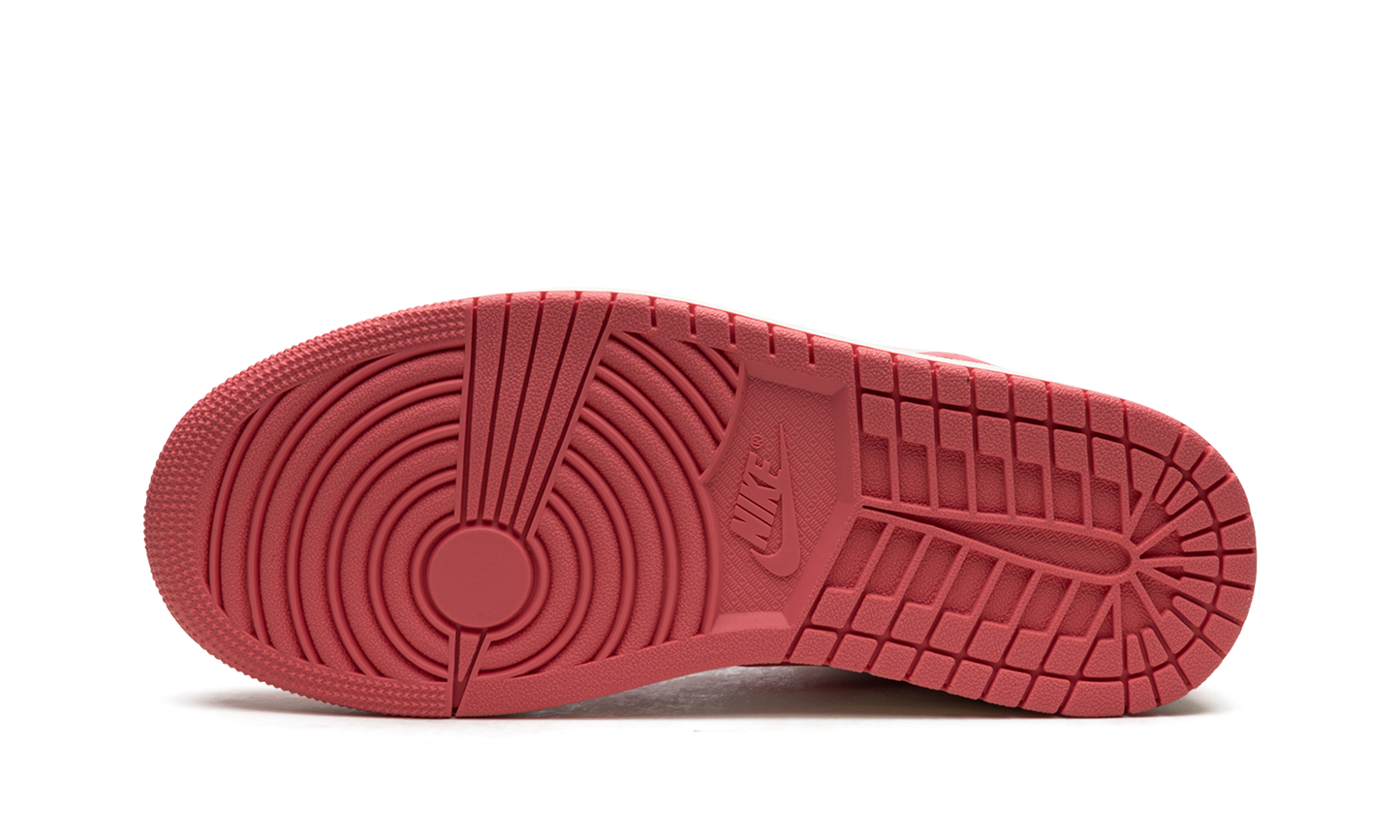 Air Jordan 1 Mid Strawberries and Cream