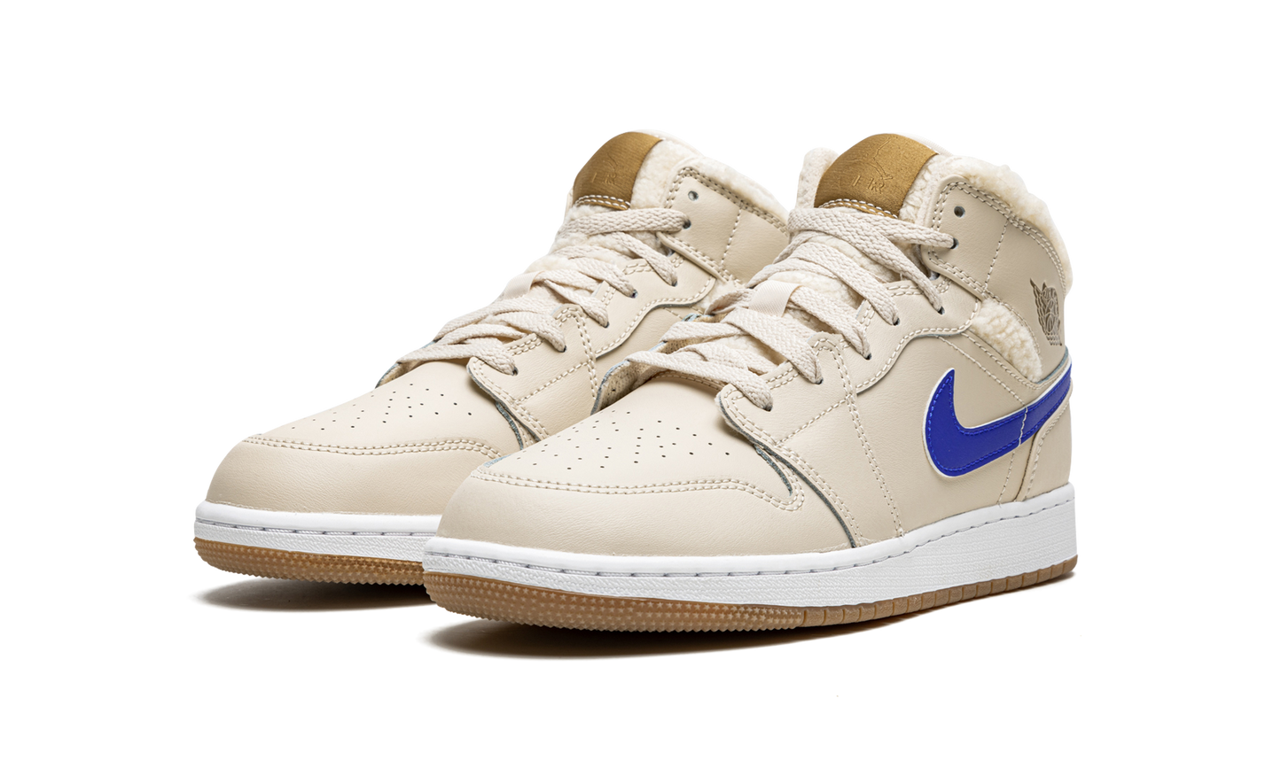 Air Jordan 1 Mid Utility Fleece Pearl White