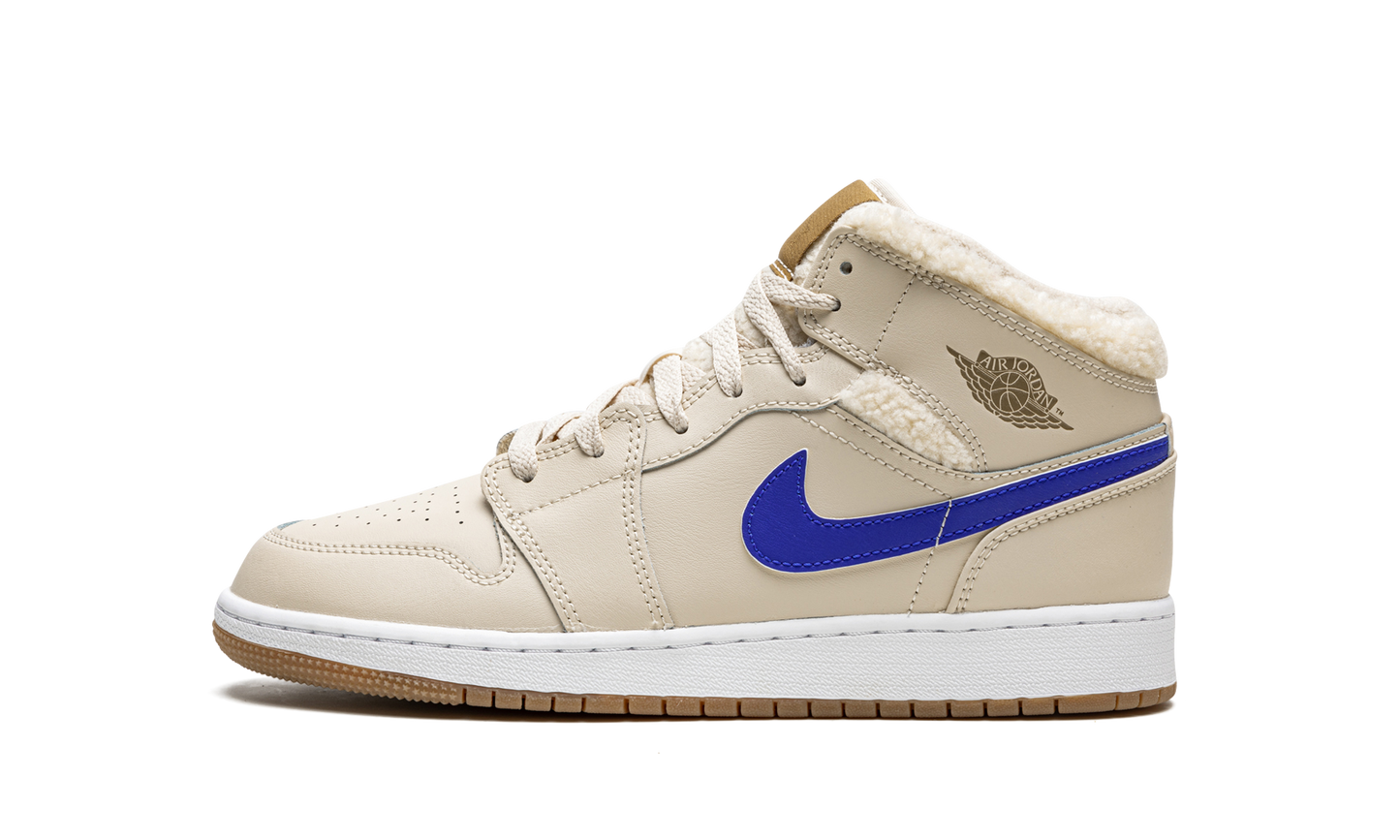 Air Jordan 1 Mid Utility Fleece Pearl White