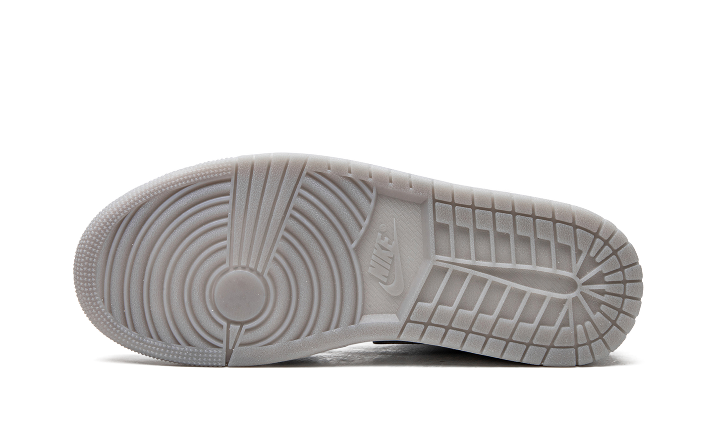 Air Jordan 1 Mid French Blue Fire Red