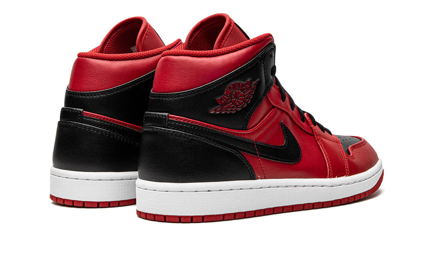 Air Jordan 1 Mid Reverse Bred (2021)