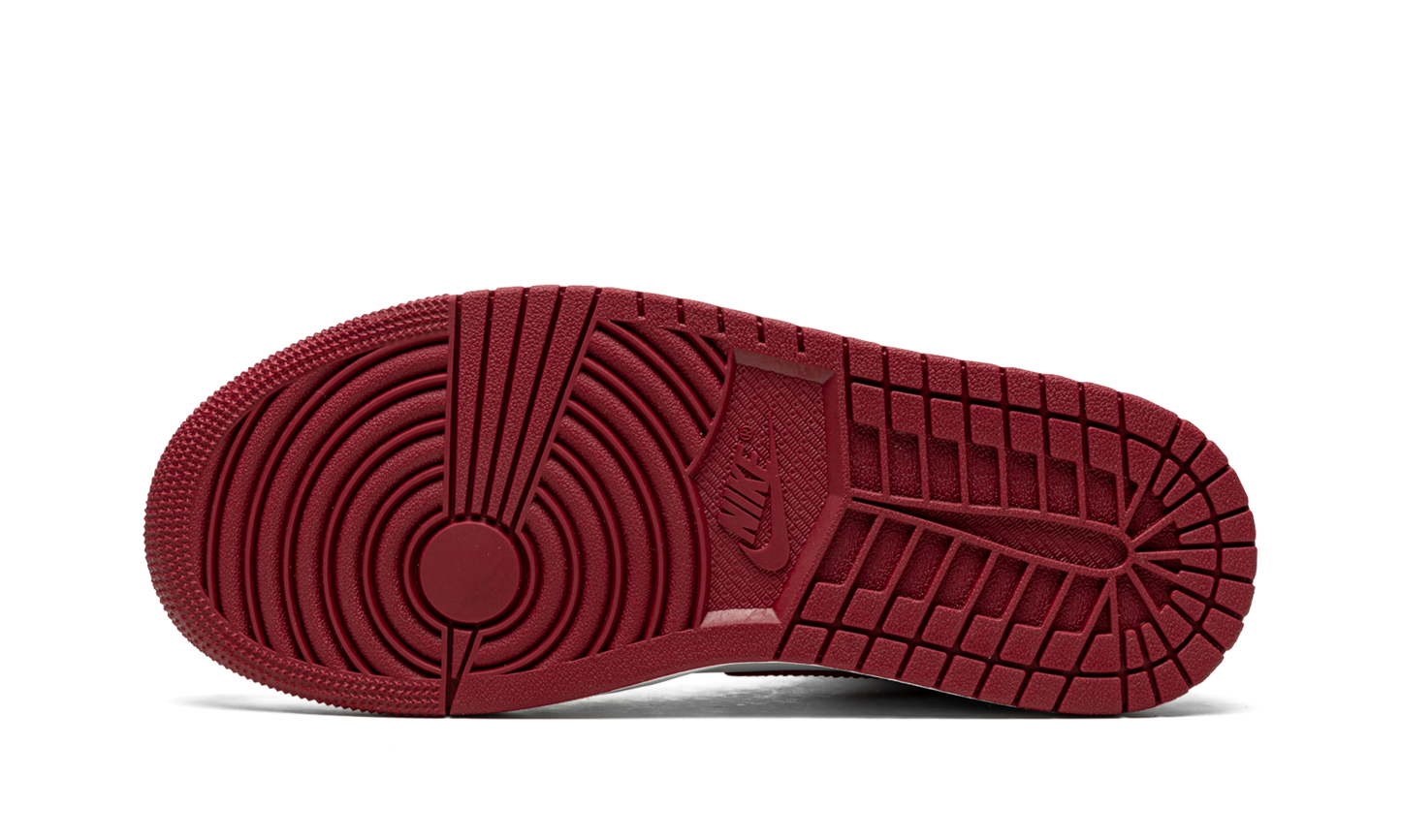 Air Jordan 1 Mid Reverse Chicago