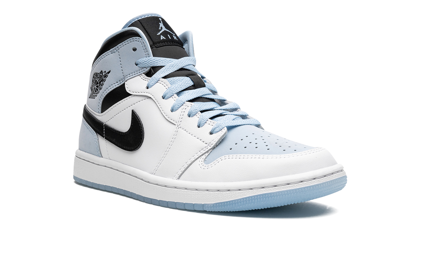 Air Jordan 1 Mid SE Ice Blue (2023)
