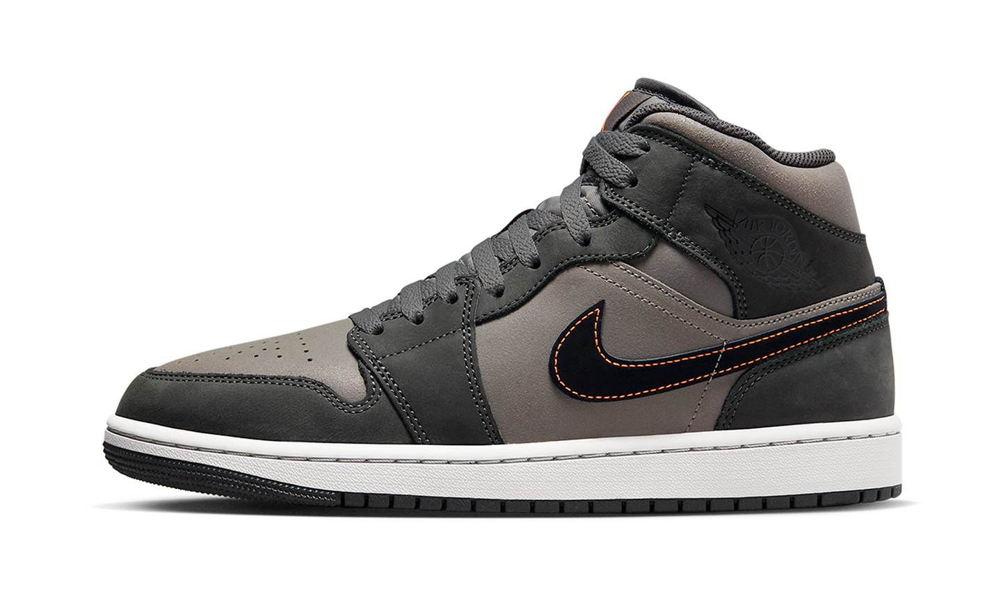 Air Jordan 1 Mid SE Night Stadium