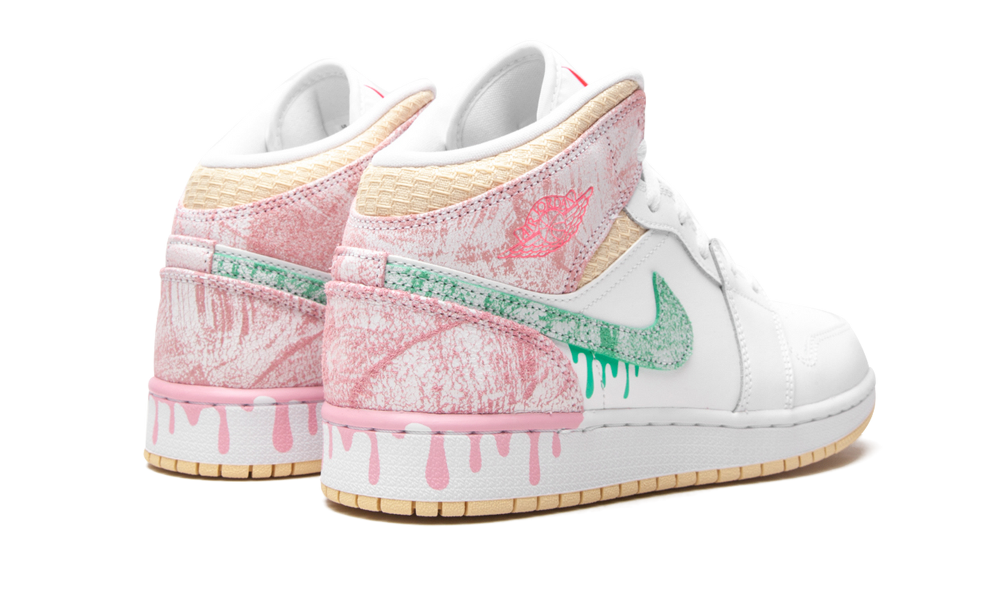 Air Jordan 1 Mid Paint Drip