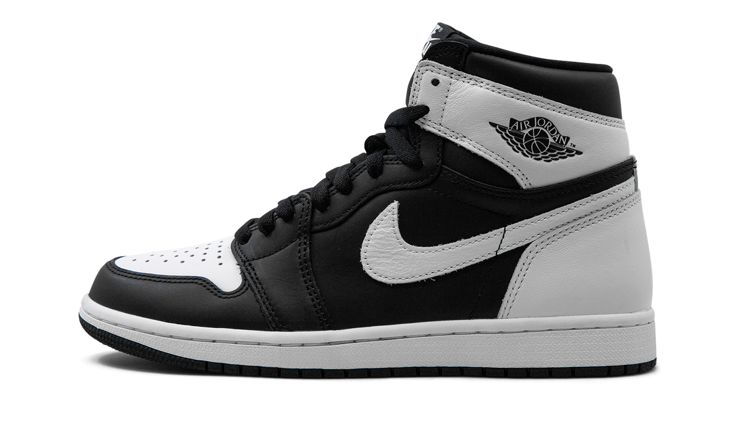 Air Jordan 1 Retro High OG Black White
