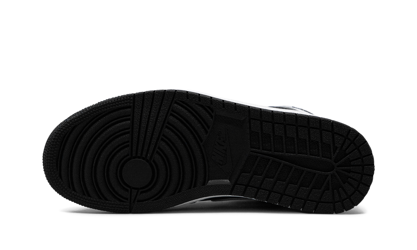 Air Jordan 1 Retro High OG Black White