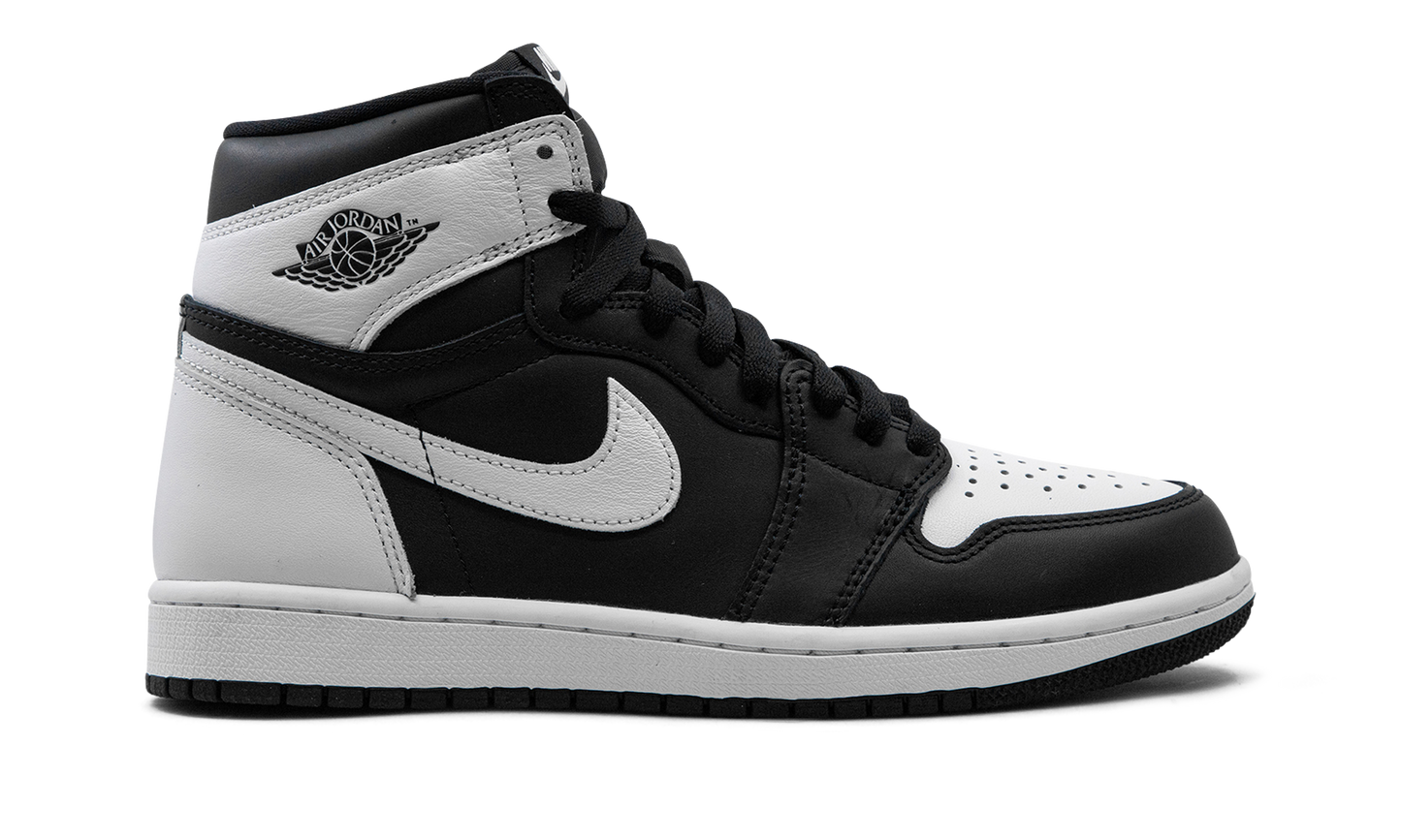 Air Jordan 1 Retro High OG Black White