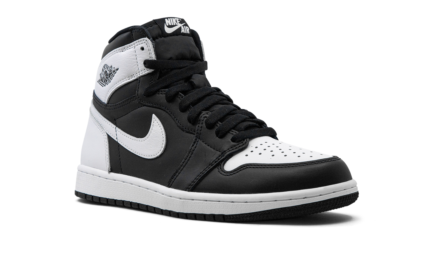 Air Jordan 1 Retro High OG Black White