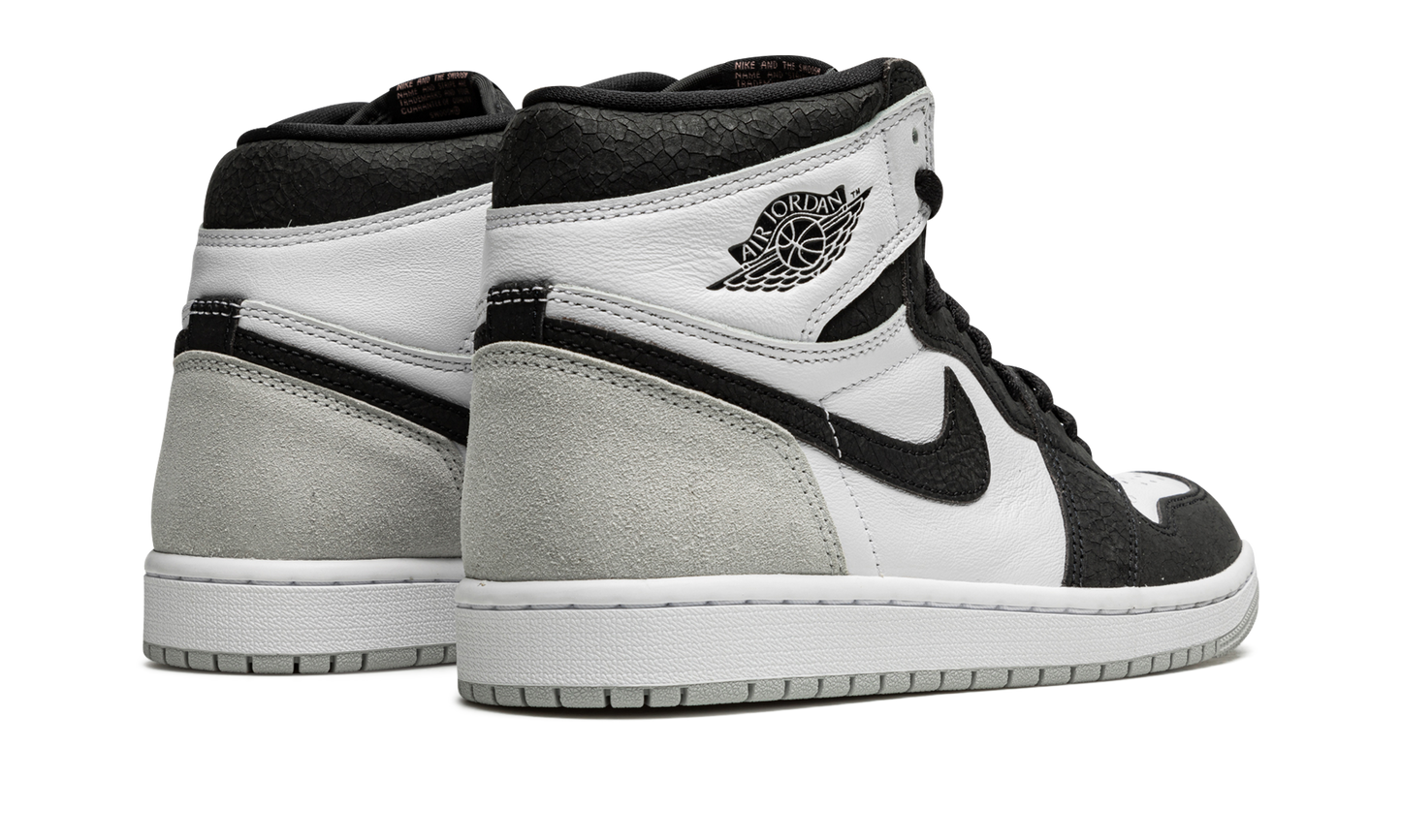 Air Jordan 1 Retro High OG Bleached Coral