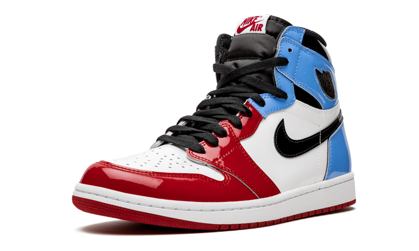 Air Jordan 1 Retro High Fearless UNC Chicago
