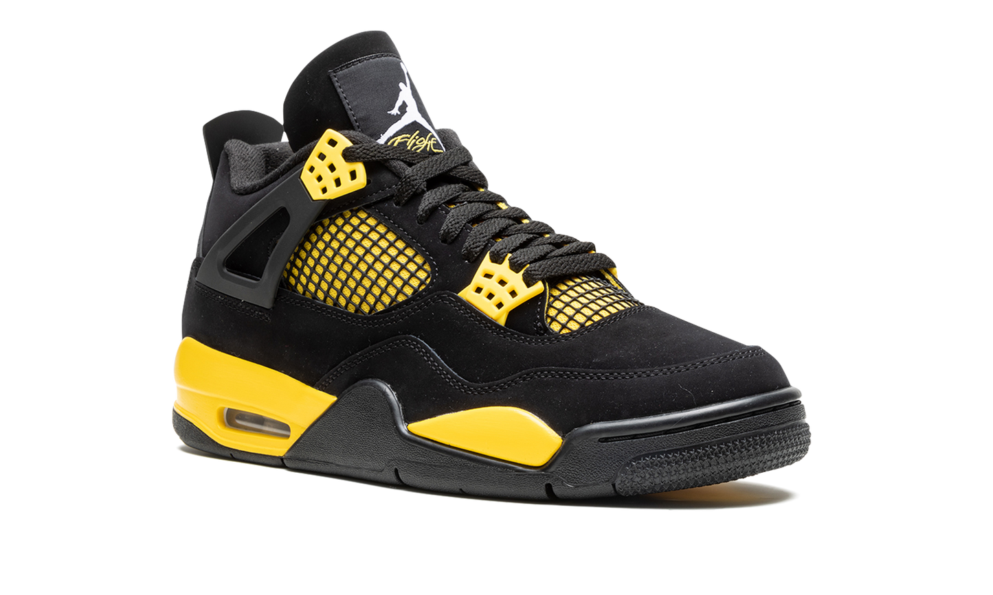 Air Jordan 4 Retro Thunder (2023)