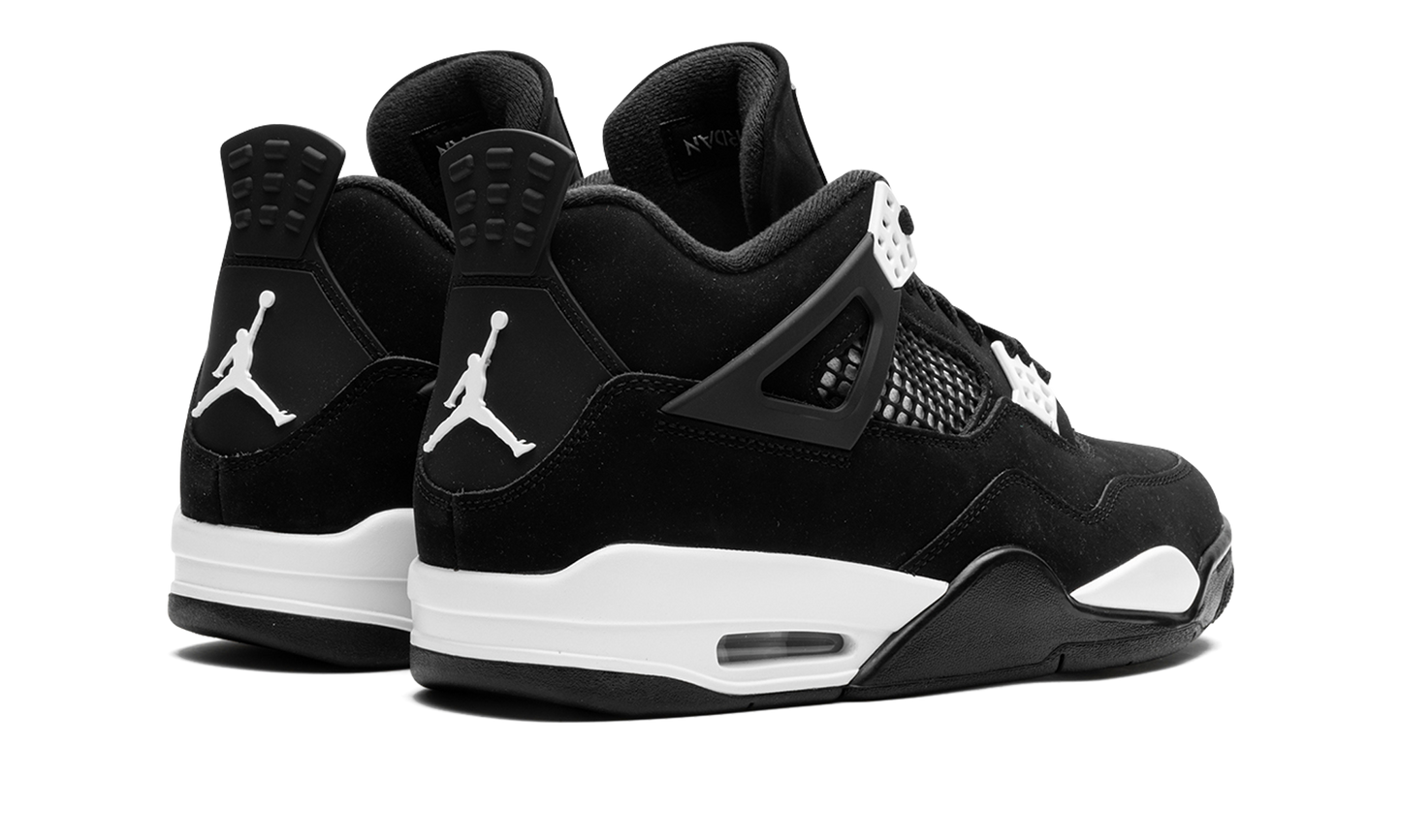 Air Jordan 4 Retro White Thunder