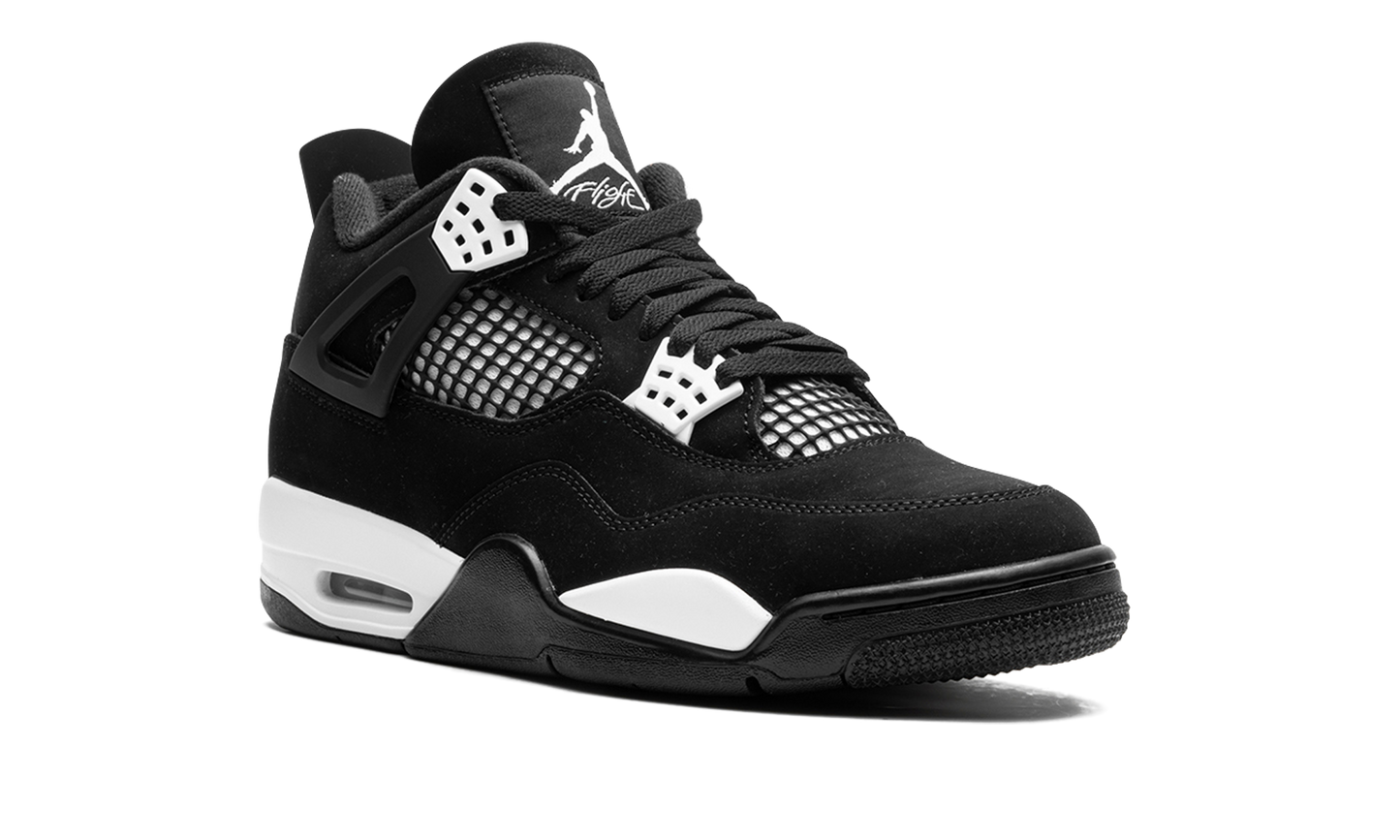 Air Jordan 4 Retro White Thunder