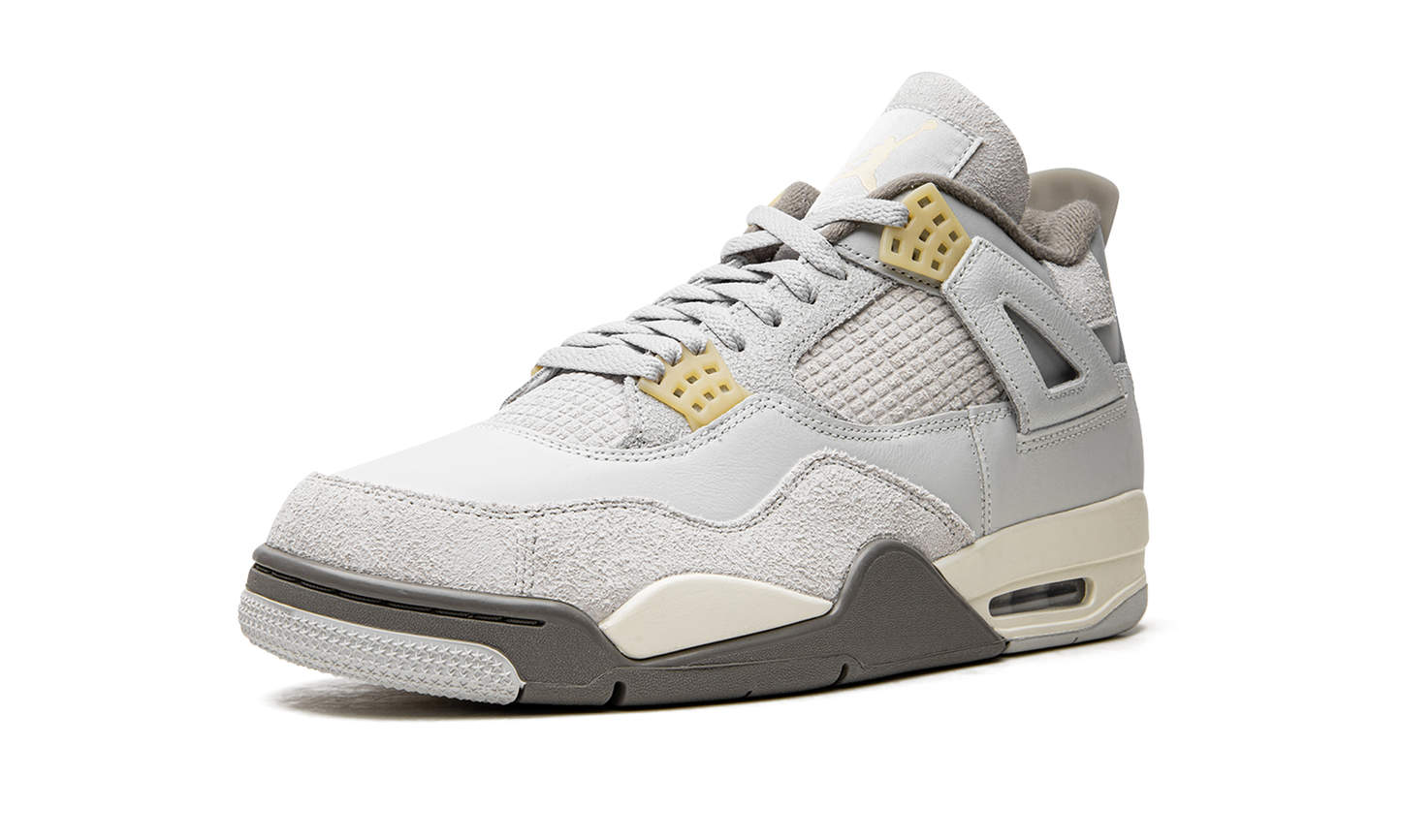 Air Jordan 4 Retro SE Craft Photon Dust