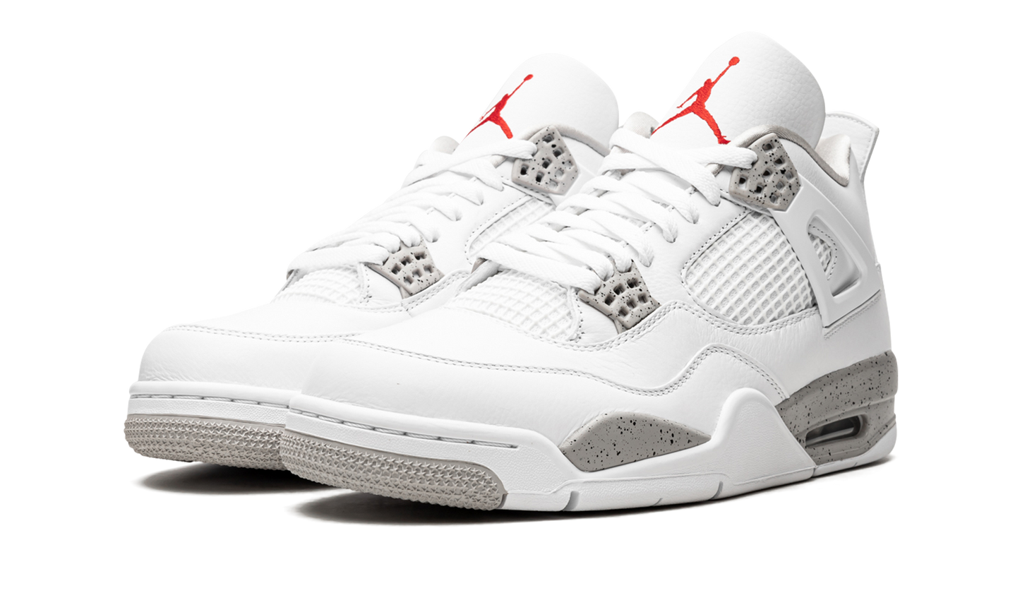 Air Jordan 4 Retro White Oreo (2021)
