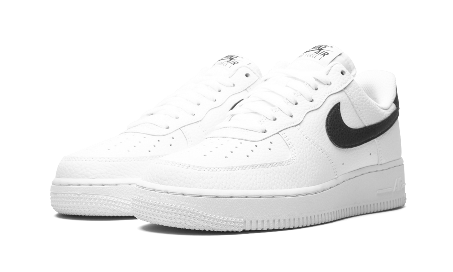 Nike Air Force 1 Low '07 White Black Pebbled Leather