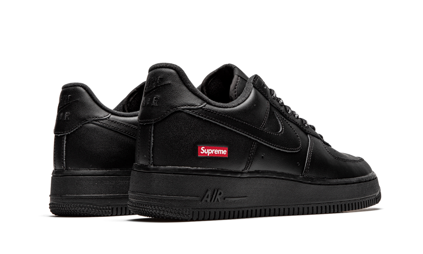 Nike Air Force 1 Low Supreme Black