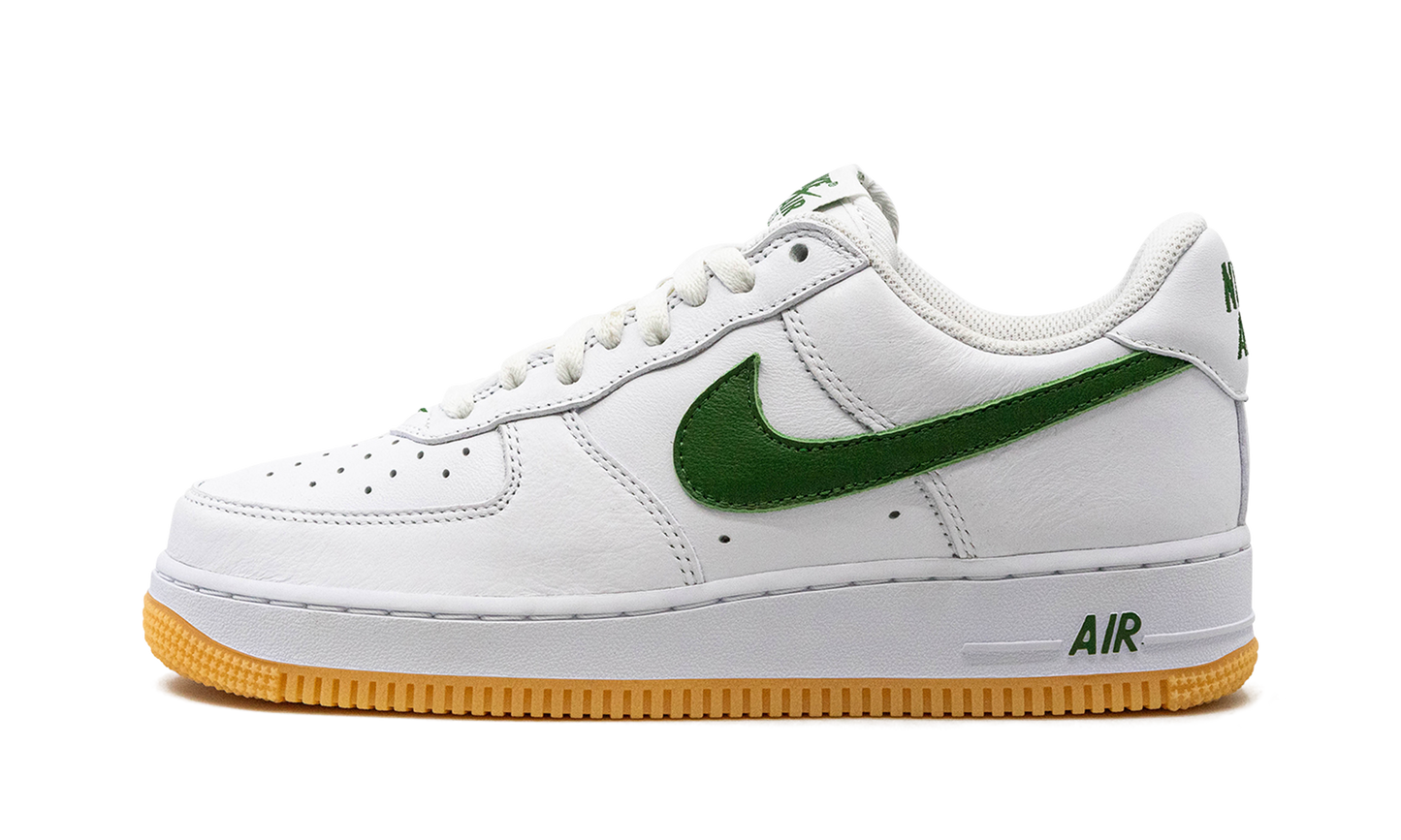 Nike Air Force 1 Low Retro QS Color of the Month White Forest Green