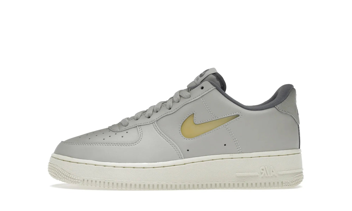 Nike Air Force 1 Low '07 Jewel Light Bone Coconut Milk