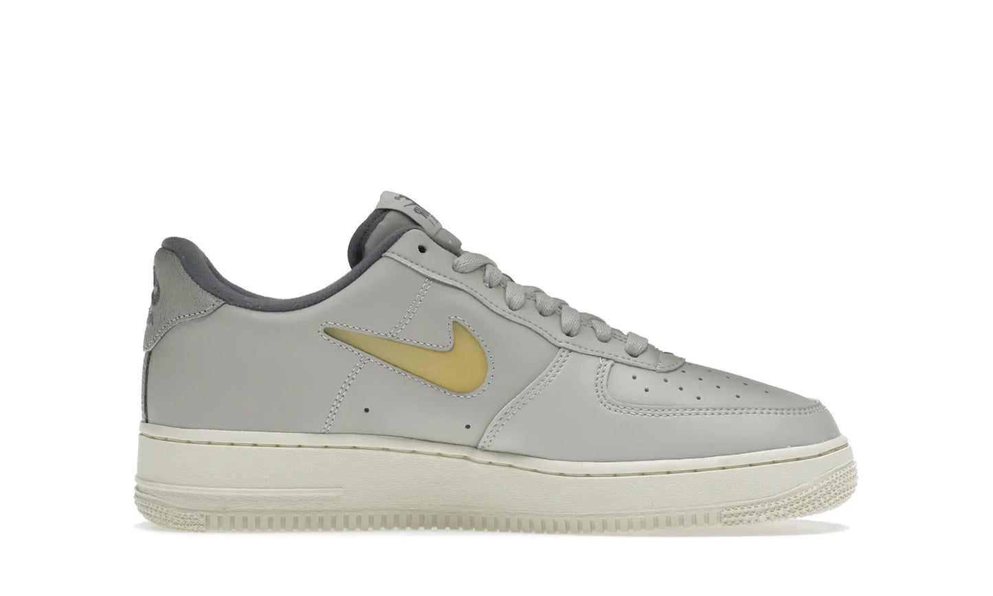 Nike Air Force 1 Low '07 Jewel Light Bone Coconut Milk