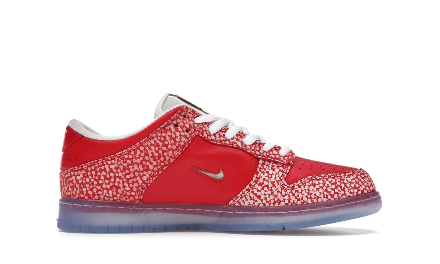 Nike SB Dunk Low Stingwater Magic Mushroom