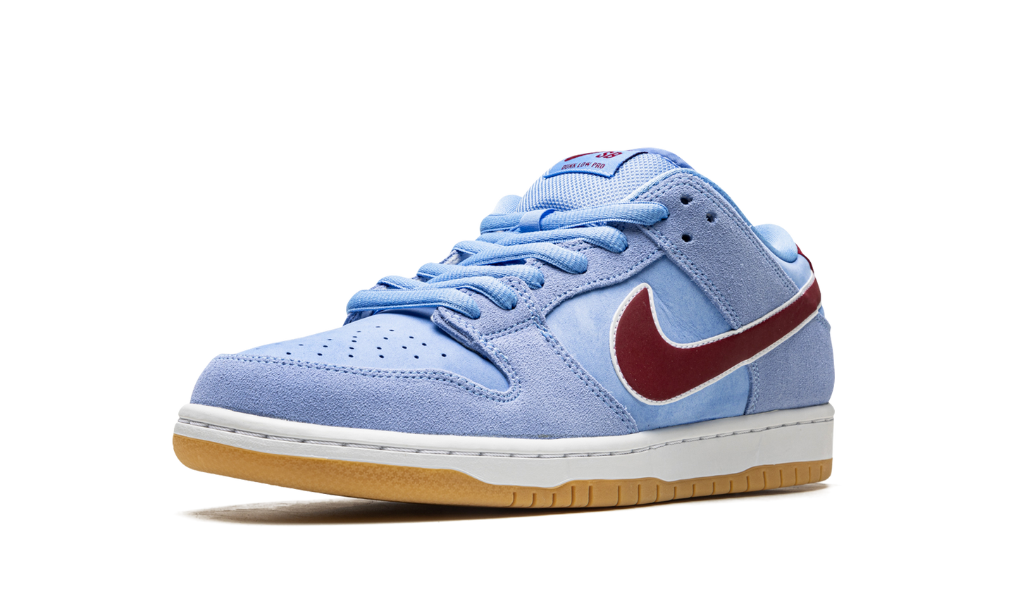 Nike SB Dunk Low Philadelphia Phillies