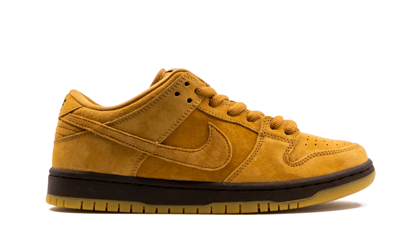 Nike SB Dunk Low Wheat
