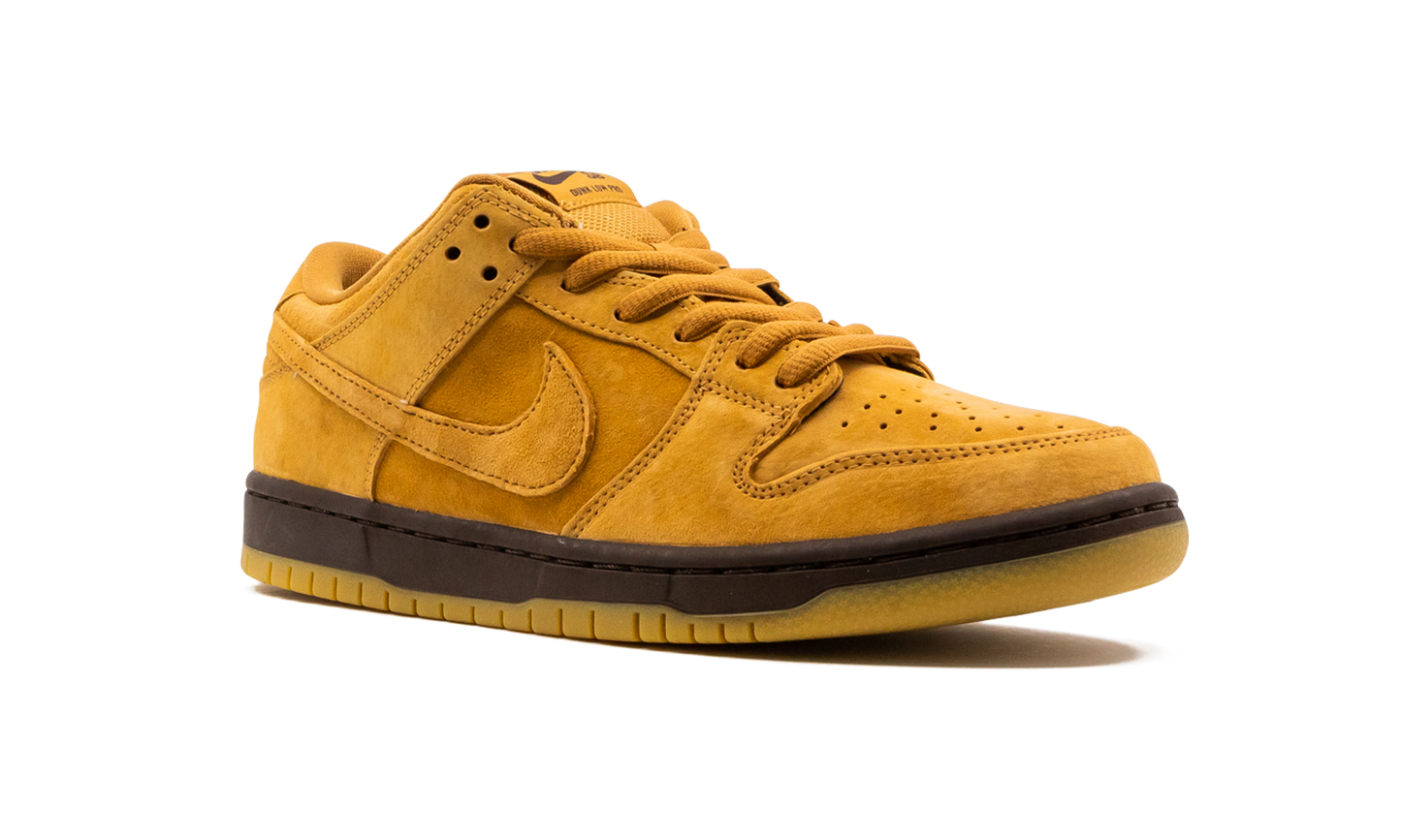 Nike SB Dunk Low Wheat