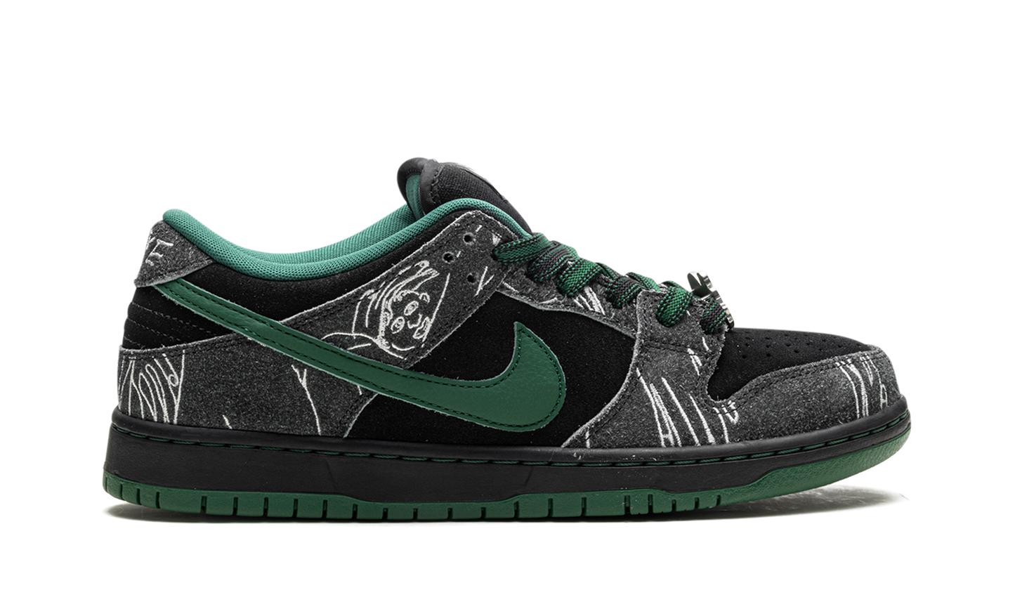 Nike SB Dunk Low There Skateboards