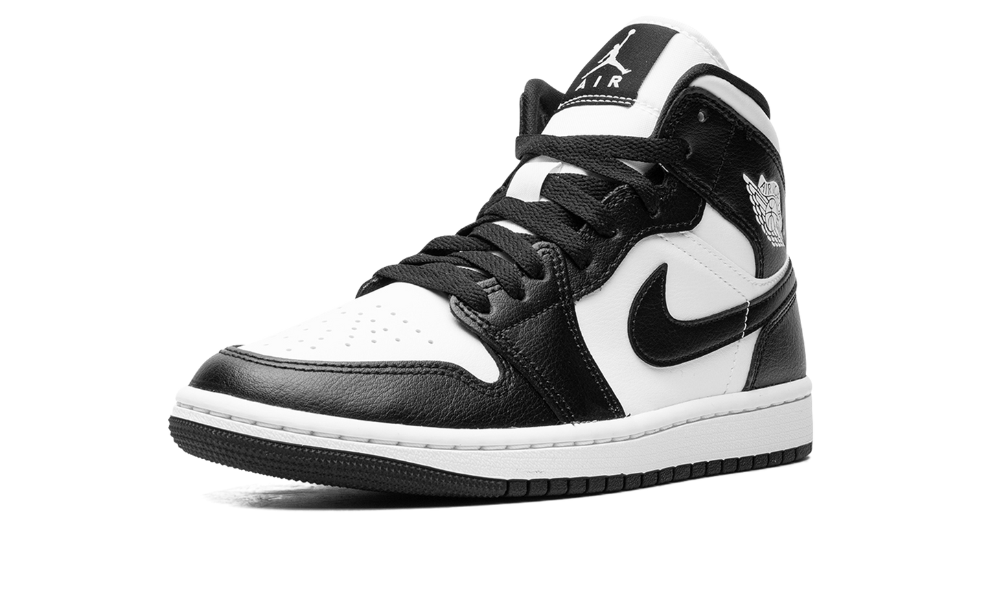 Air Jordan 1 Mid Panda