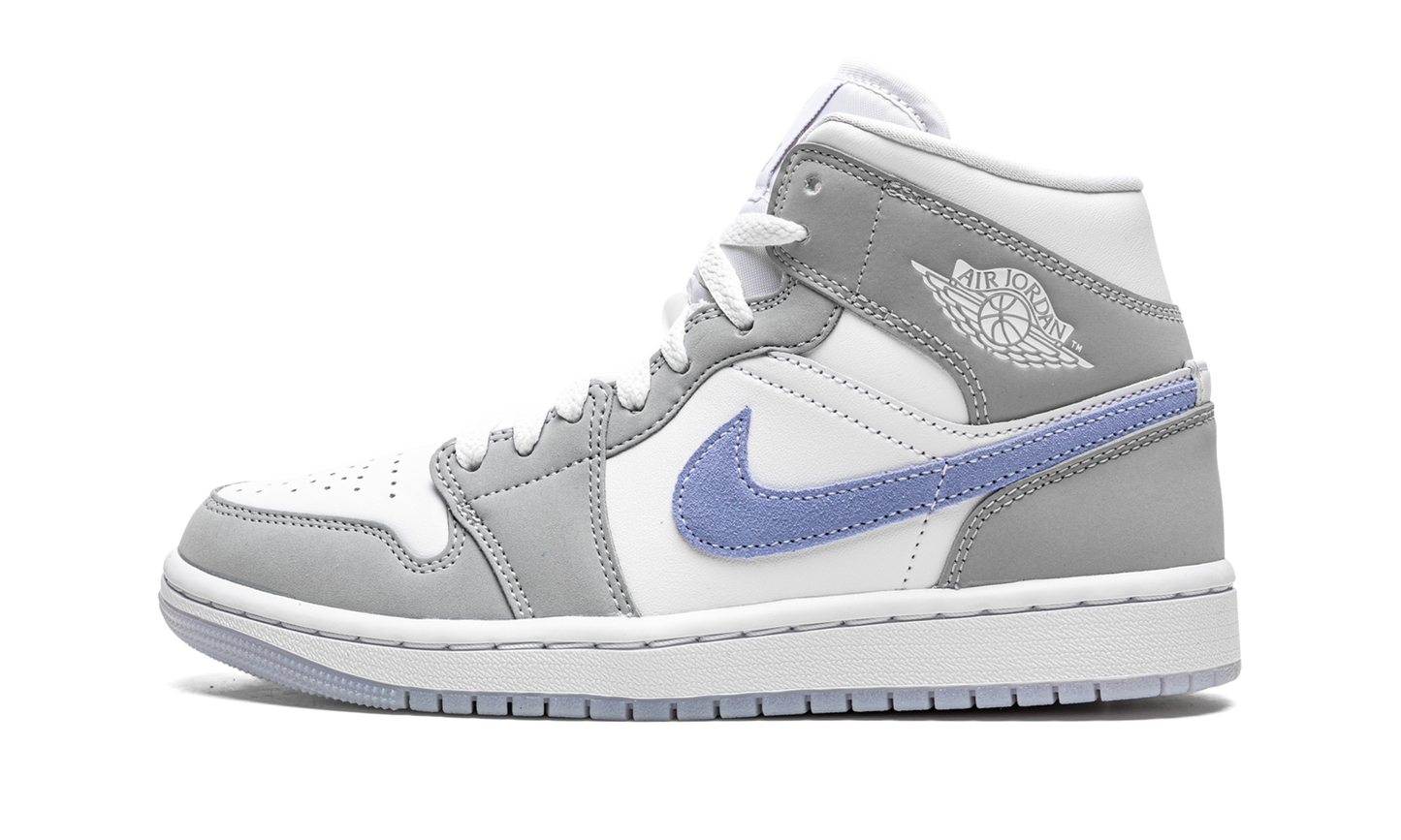 Air Jordan 1 Mid Wolf Grey Aluminum